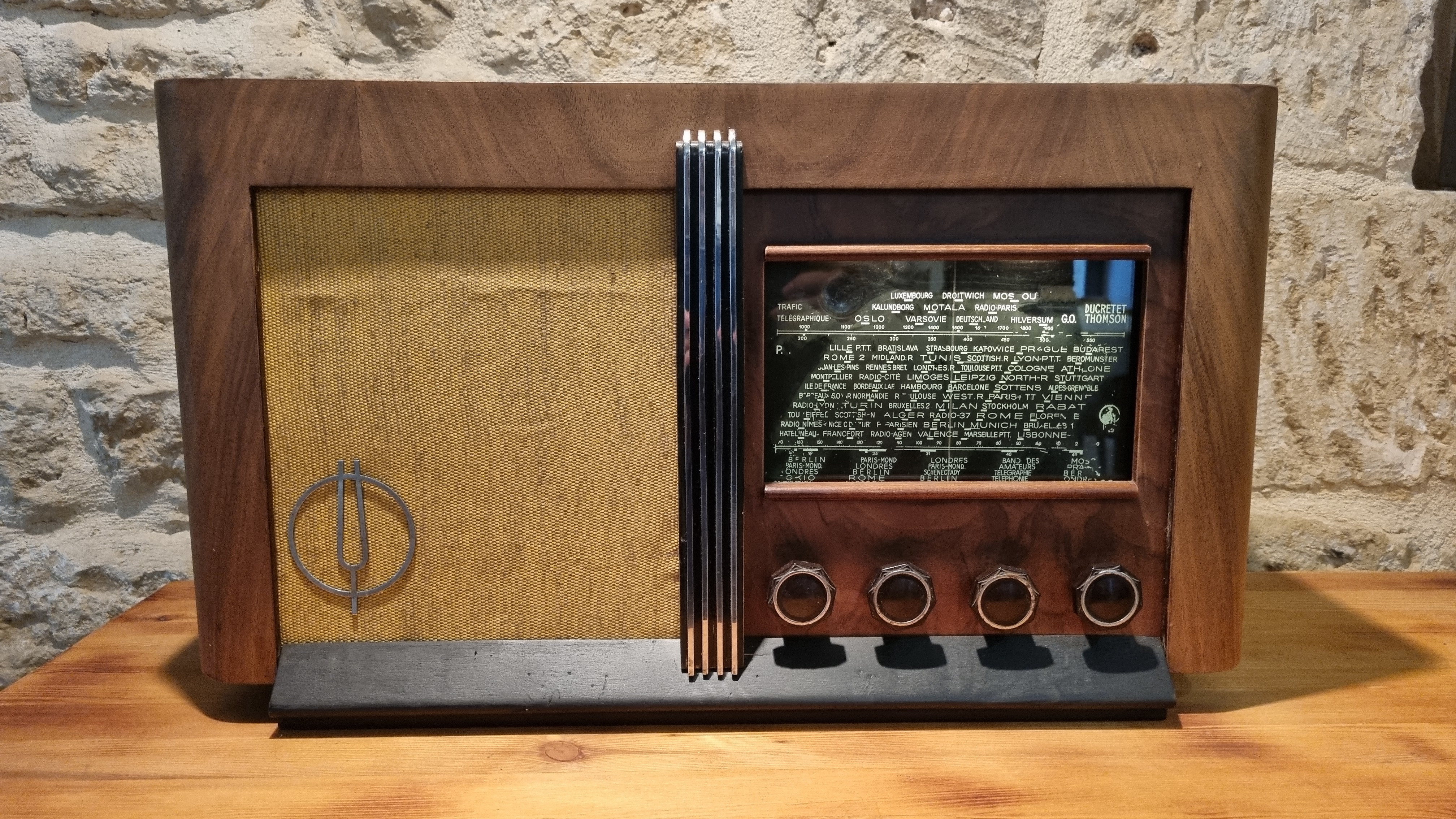 Ducretet-Thomson D20