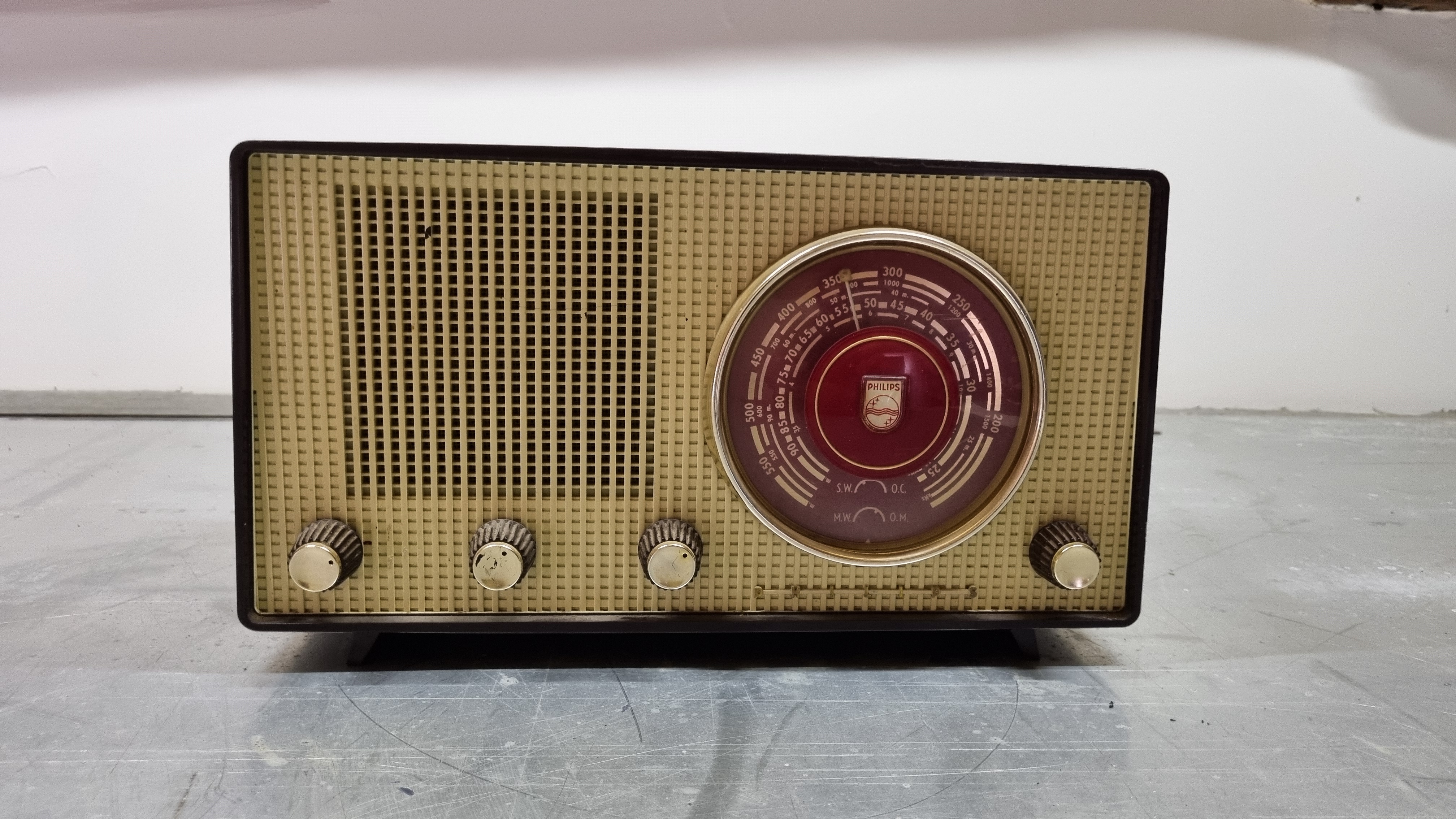 Philips B2F70U