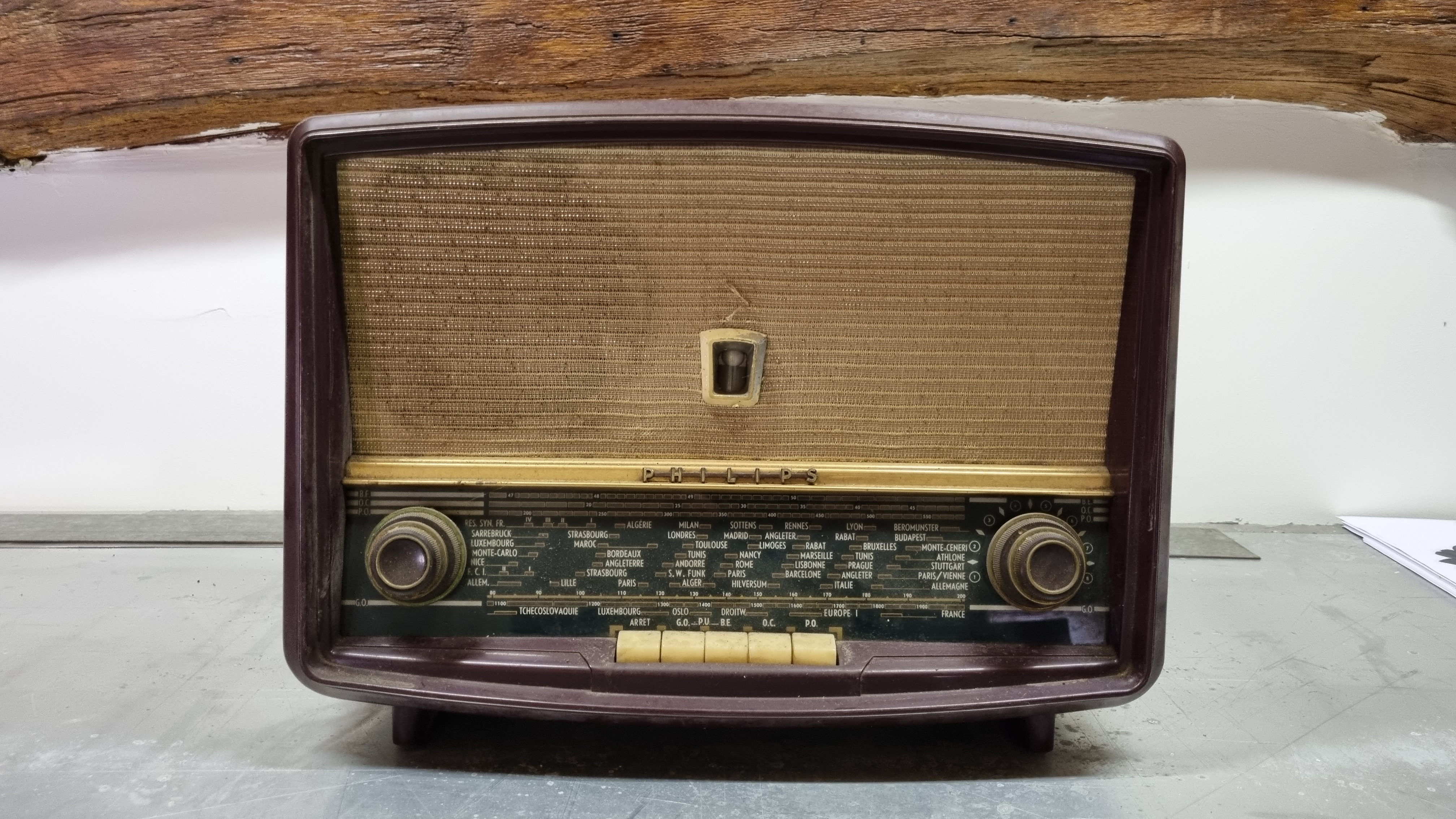Philips B4F60A