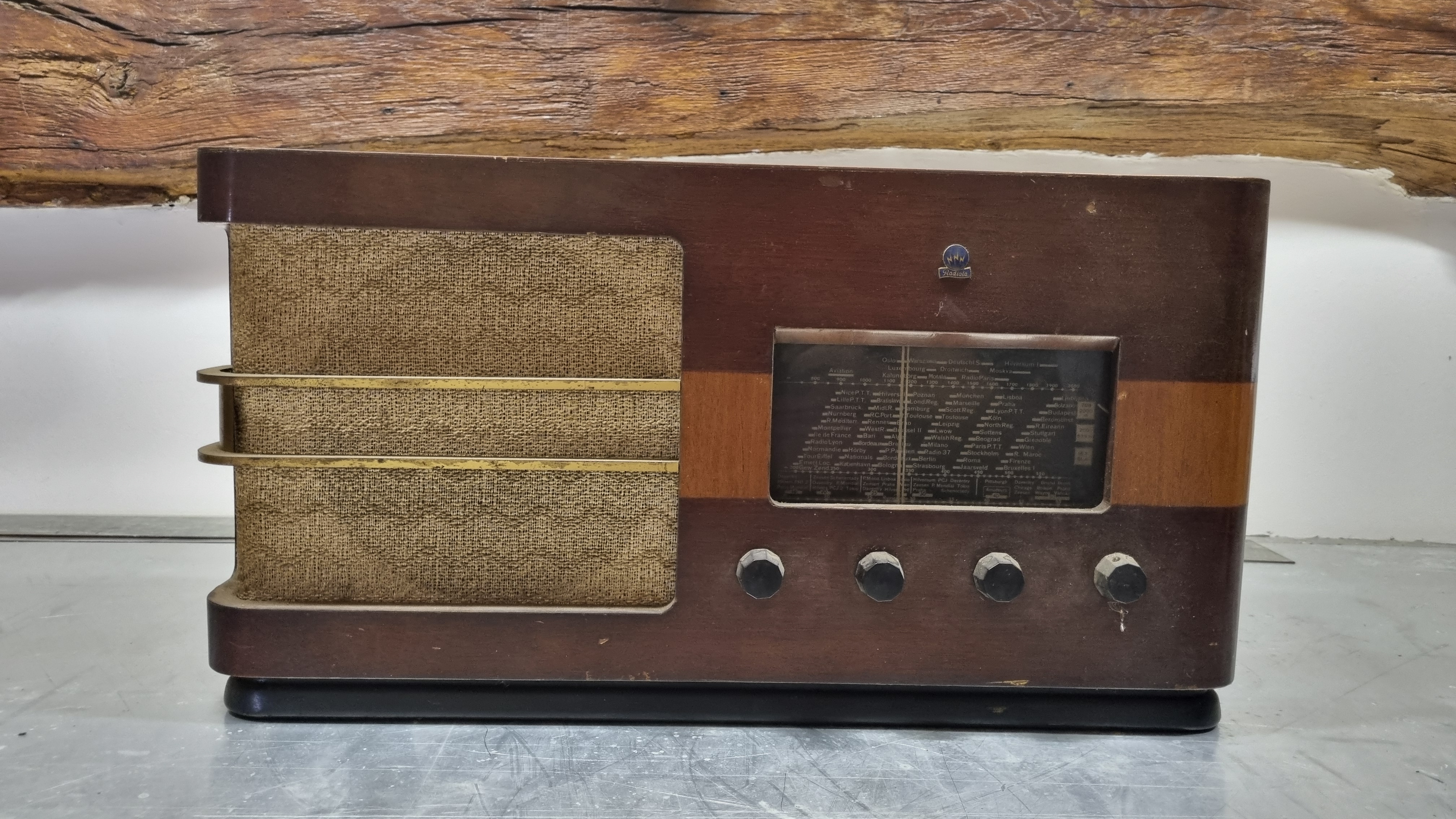 Radiola RA 21 B